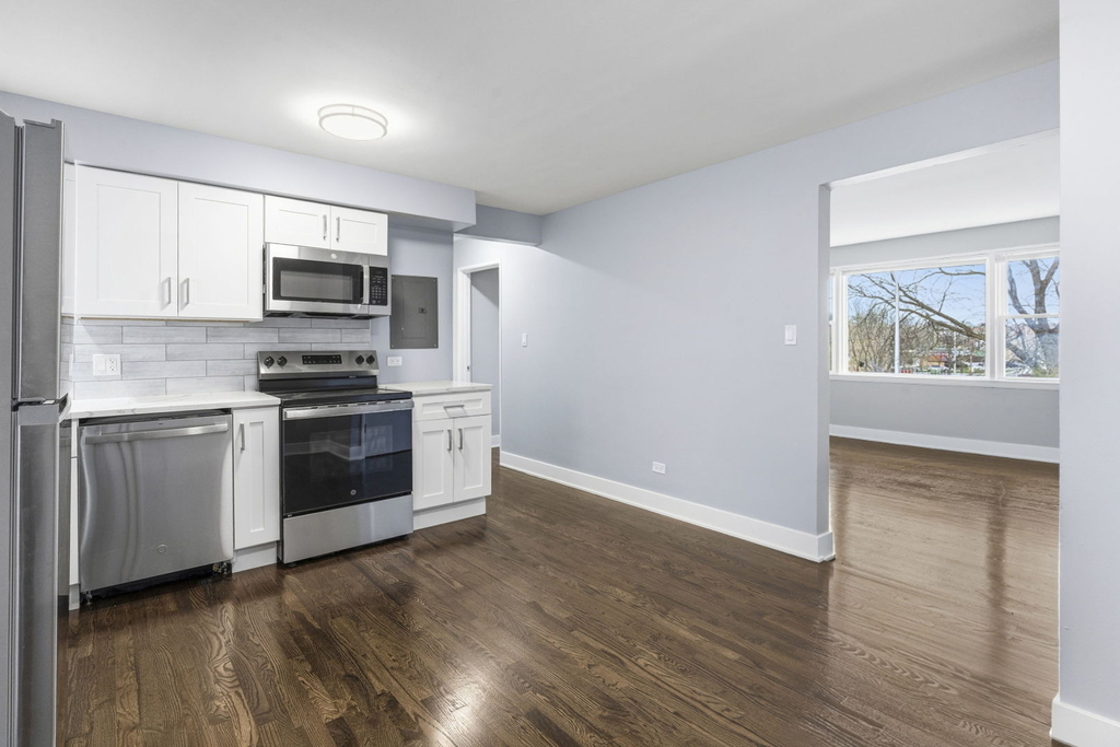 7900 S Merrill Avenue - Photo 8