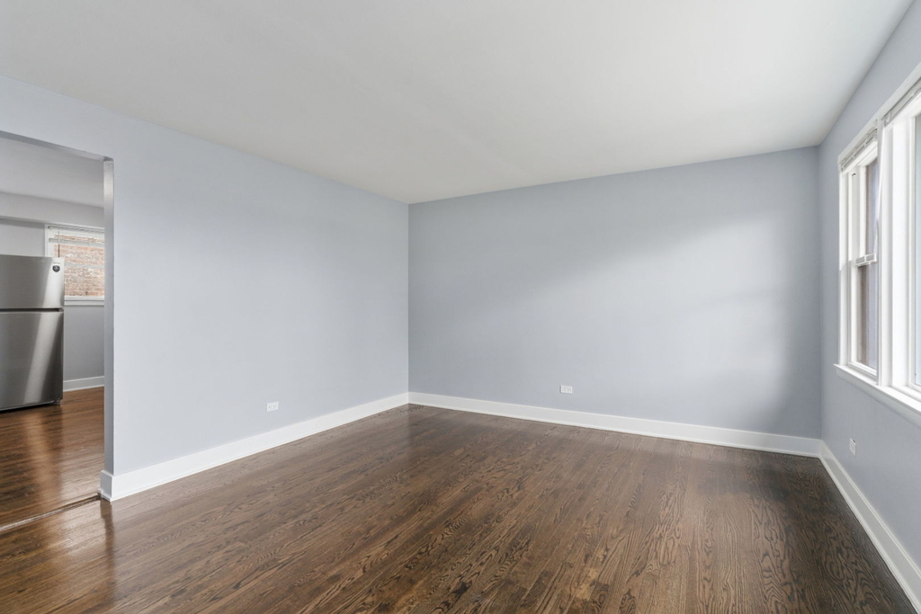 7900 S Merrill Avenue - Photo 2