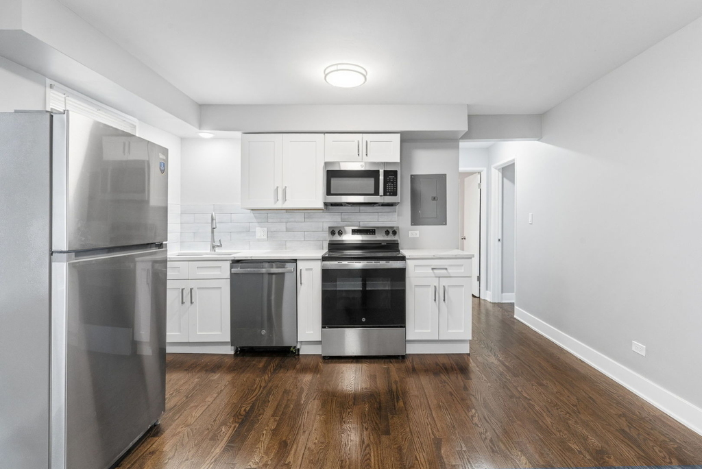 7900 S Merrill Avenue - Photo 6