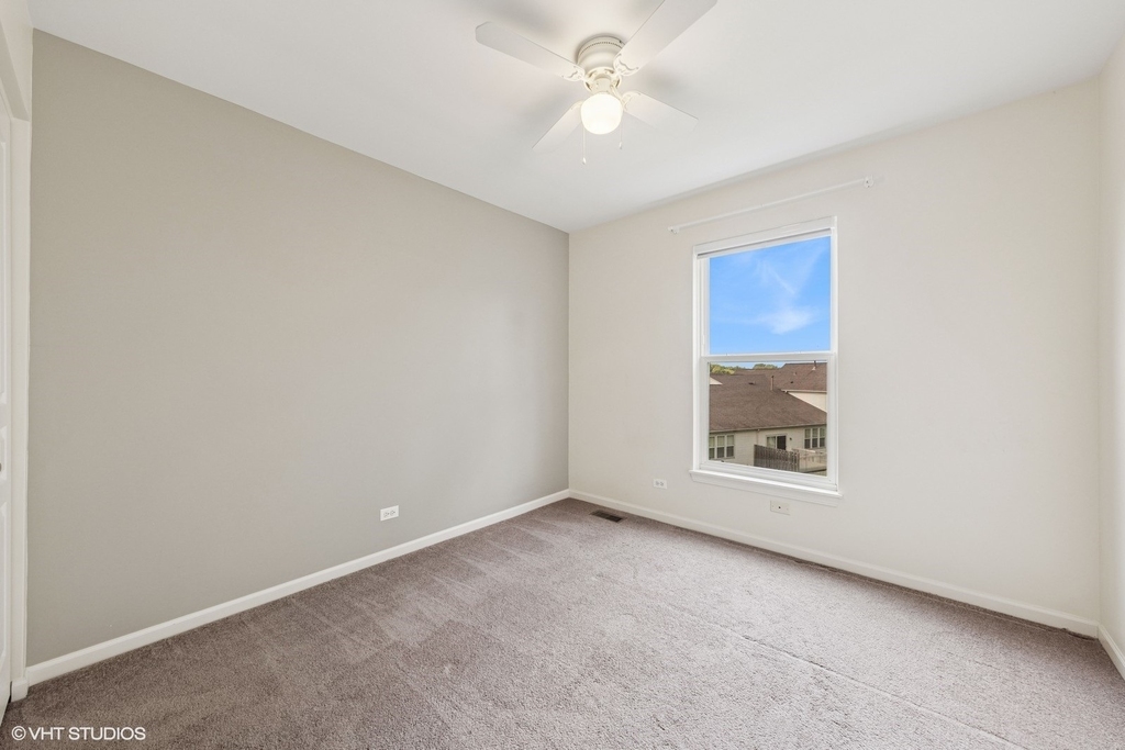 7 Edgebrook Court - Photo 11