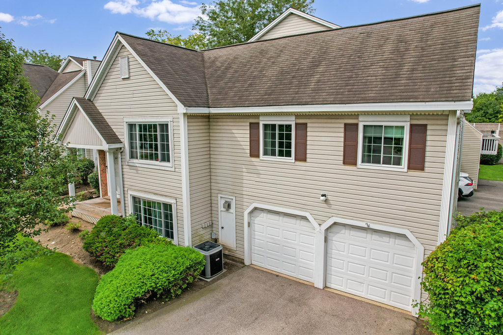 6412 Fremont Drive - Photo 0