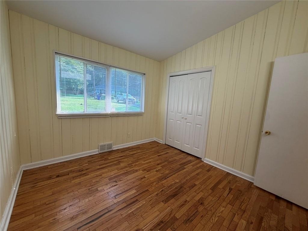 2720 Hollywood Drive - Photo 8