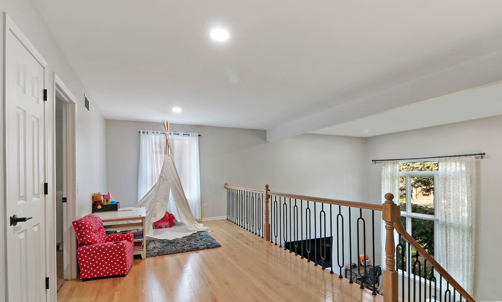 196 Rosedale Court - Photo 16