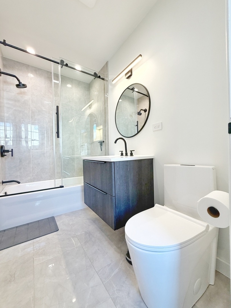 2427 W Grenshaw Street - Photo 17