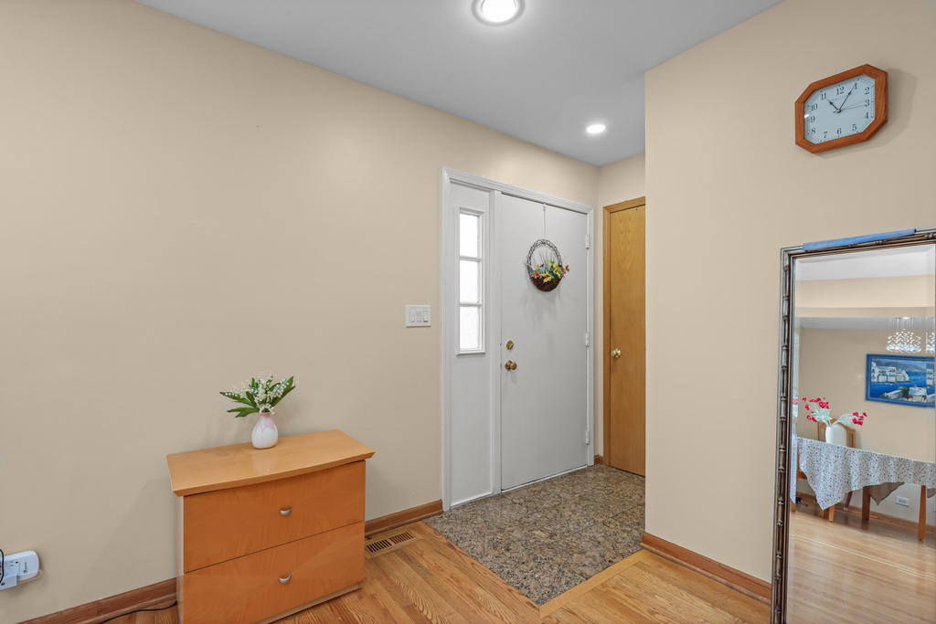 334 Plumwood Court - Photo 8