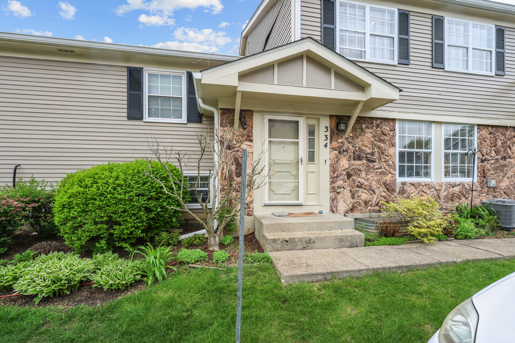 334 Plumwood Court - Photo 0