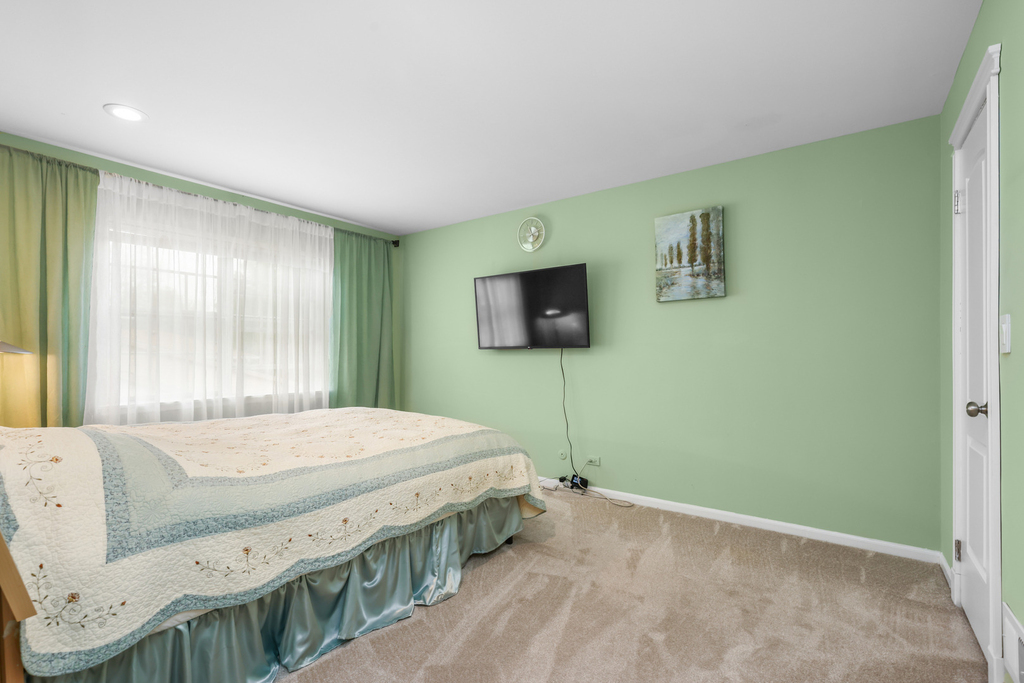334 Plumwood Court - Photo 11