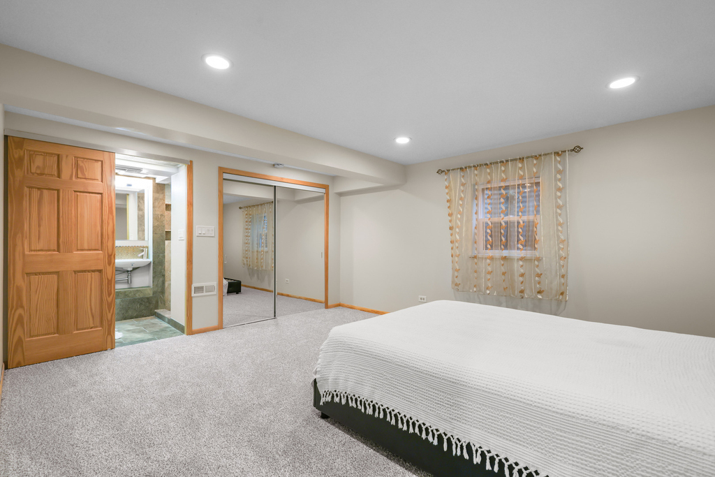 334 Plumwood Court - Photo 14