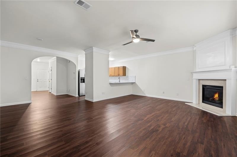 5662 Lawley Drive - Photo 2