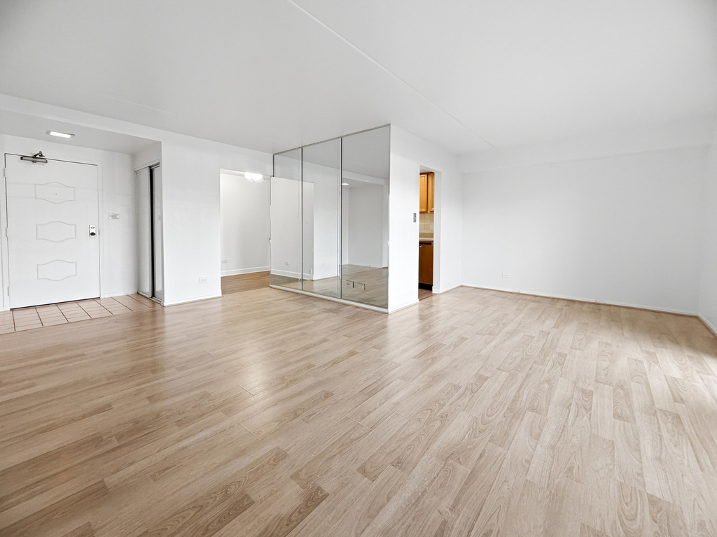 6340 Americana Drive - Photo 11