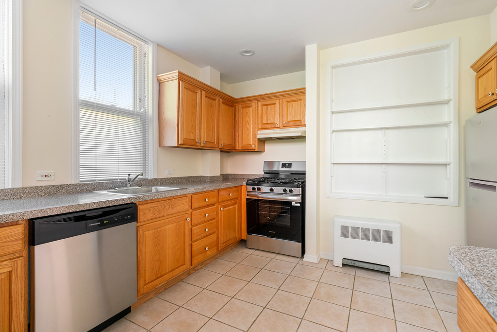 1235.5 Ridge Avenue - Photo 10