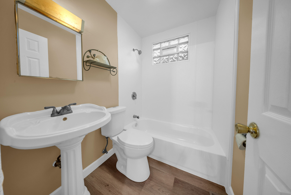 870 Taylor Avenue - Photo 6