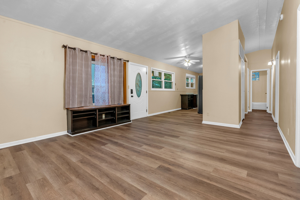 870 Taylor Avenue - Photo 8