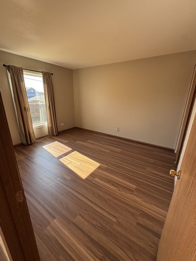 539 N Lake Street - Photo 5
