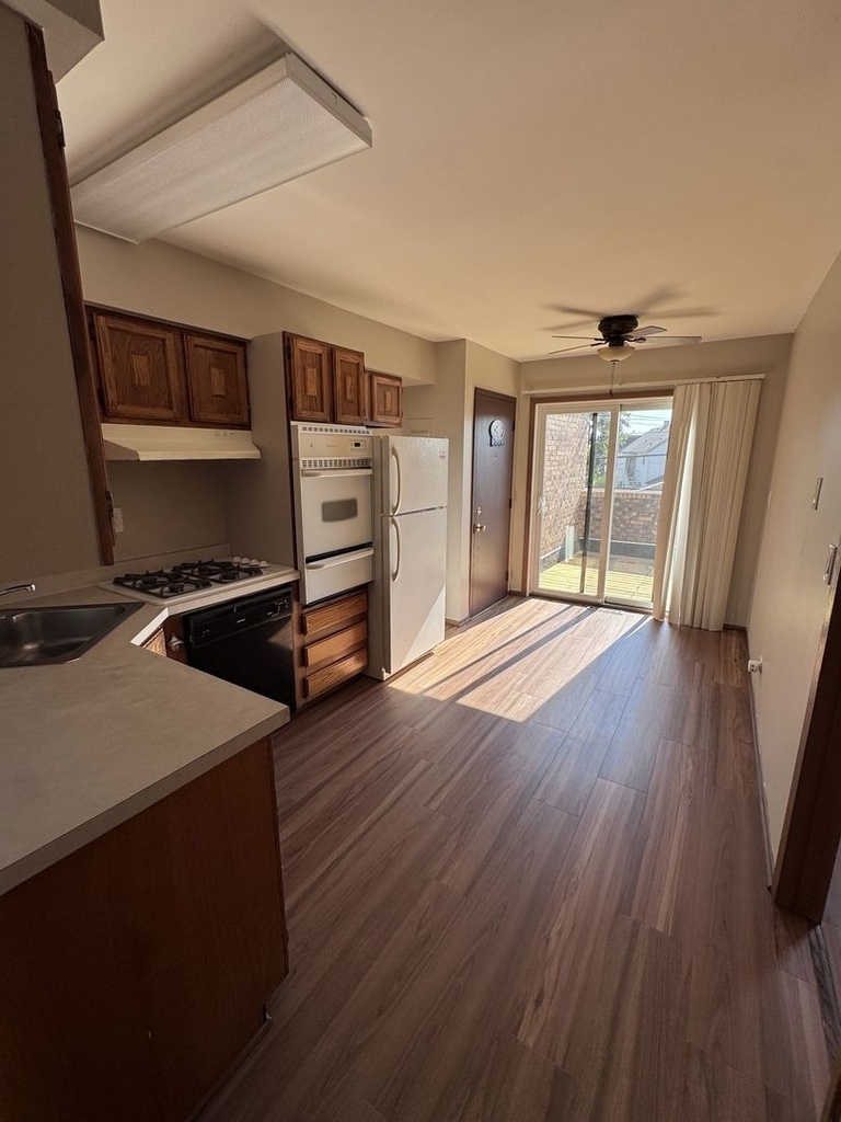 539 N Lake Street - Photo 7
