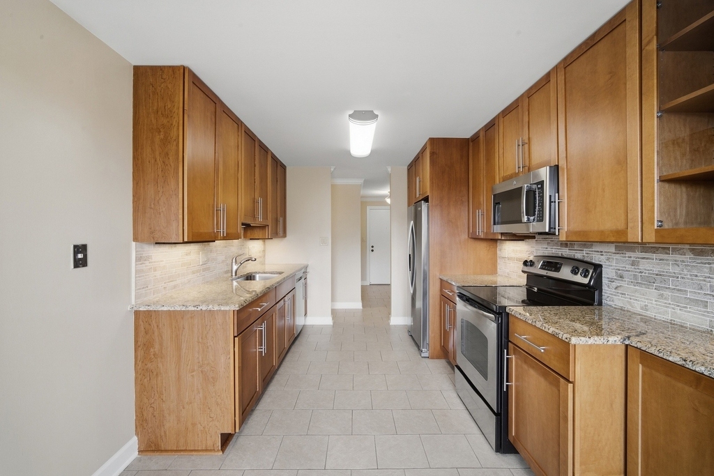 1655 Lake Cook Road - Photo 10