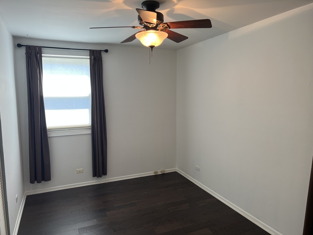 1927 Farmington Court - Photo 23