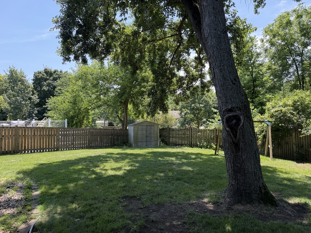 1927 Farmington Court - Photo 25