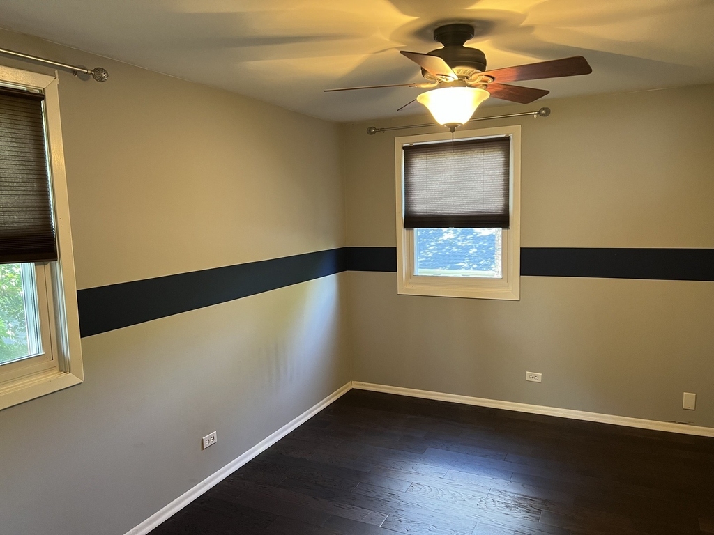 1927 Farmington Court - Photo 19