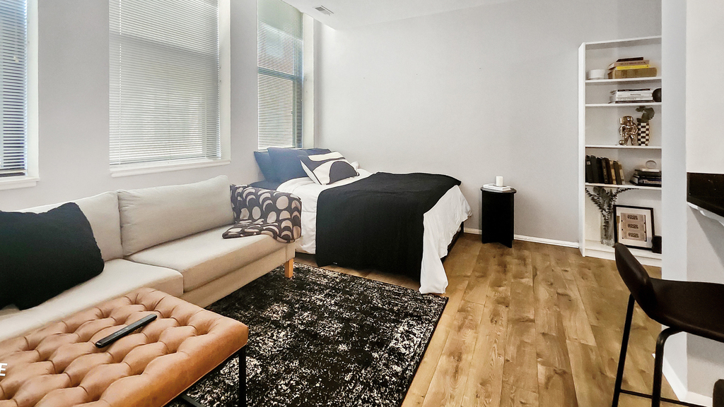 640 S Federal Street - Photo 1