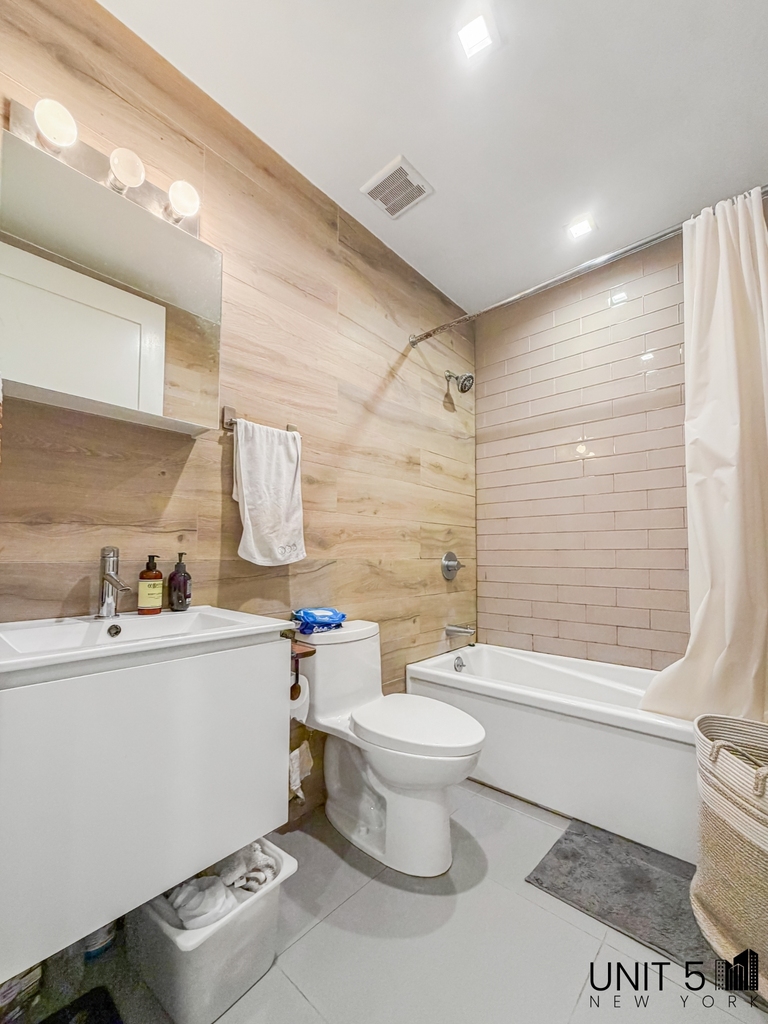 345 Eldert Street - Photo 8