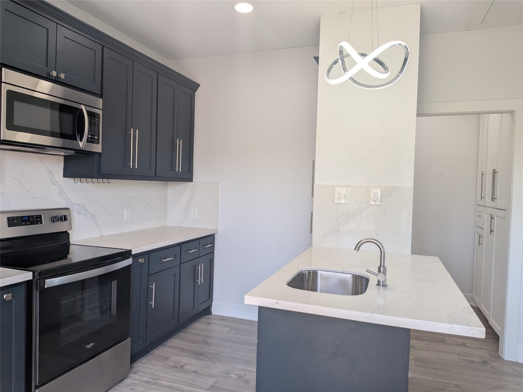 4711 Rusk Street - Photo 6