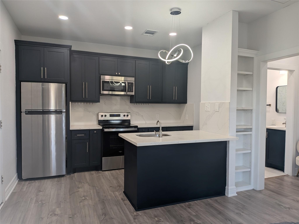 4711 Rusk Street - Photo 3