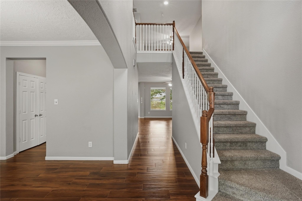 70 N Spinning Wheel Circle - Photo 2