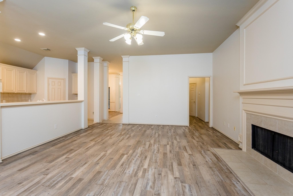 4839 Taylor Lake Court - Photo 12