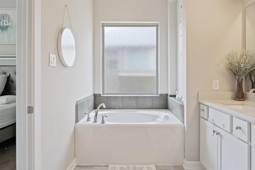 9868 Preserve Way - Photo 9
