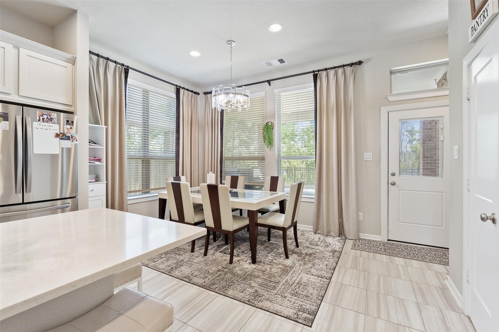9868 Preserve Way - Photo 6