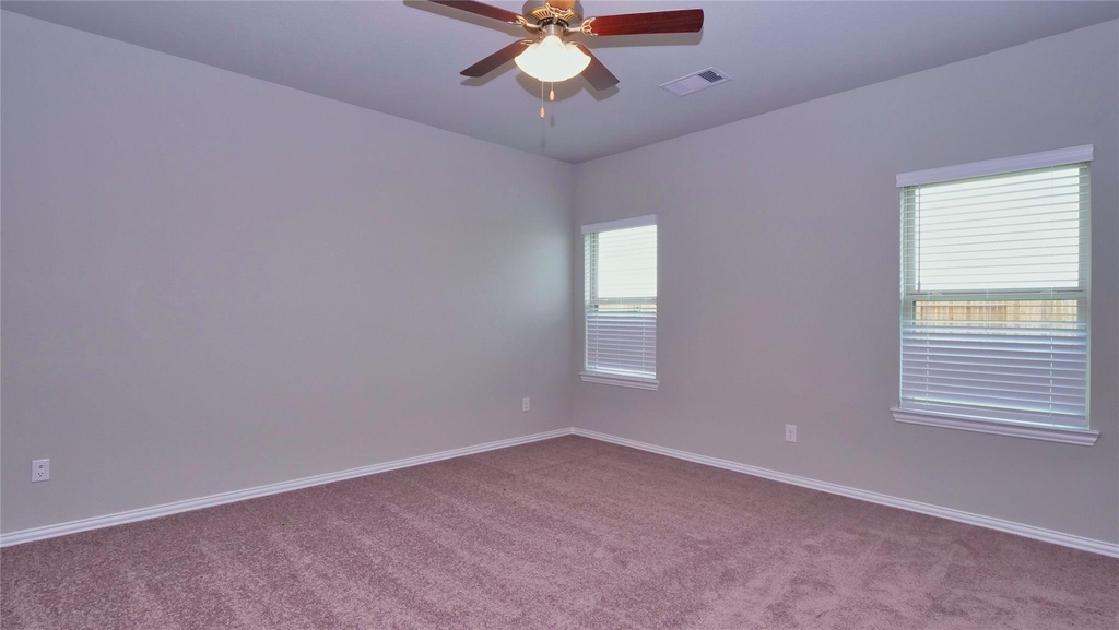 31335 Spotted Saddle Hollow - Photo 12
