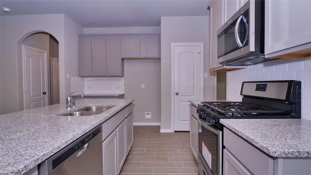 31335 Spotted Saddle Hollow - Photo 8