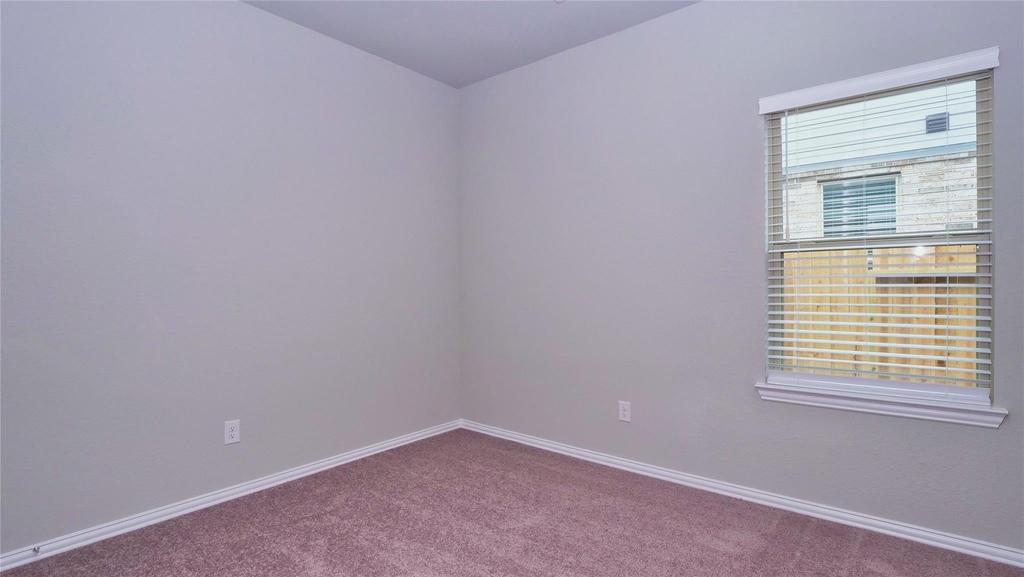 31335 Spotted Saddle Hollow - Photo 9