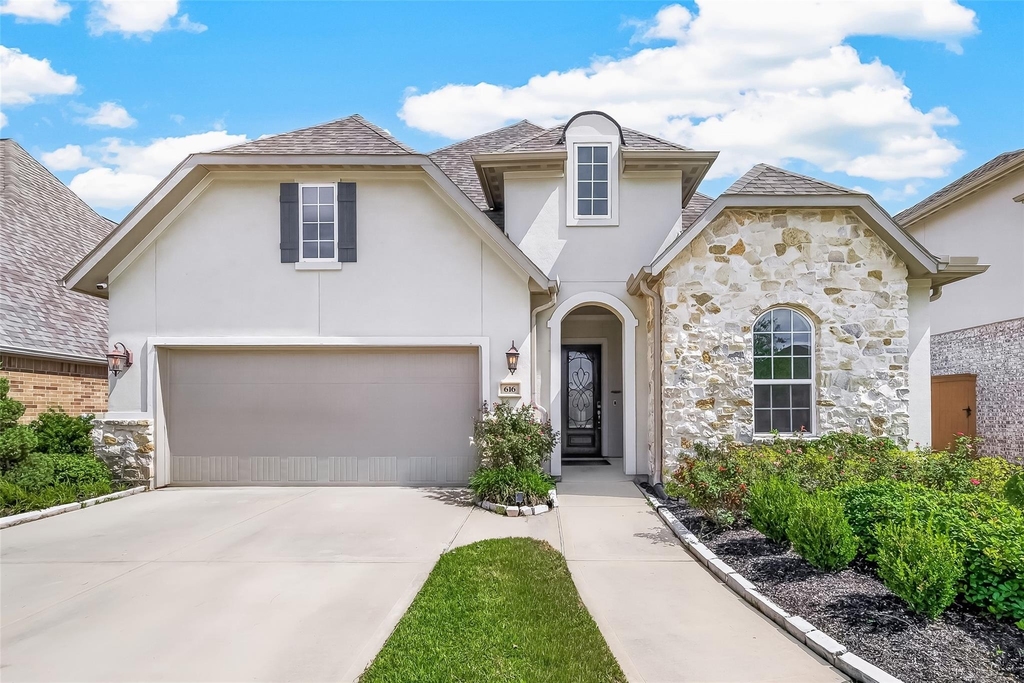 616 Cape Capri Drive - Photo 0