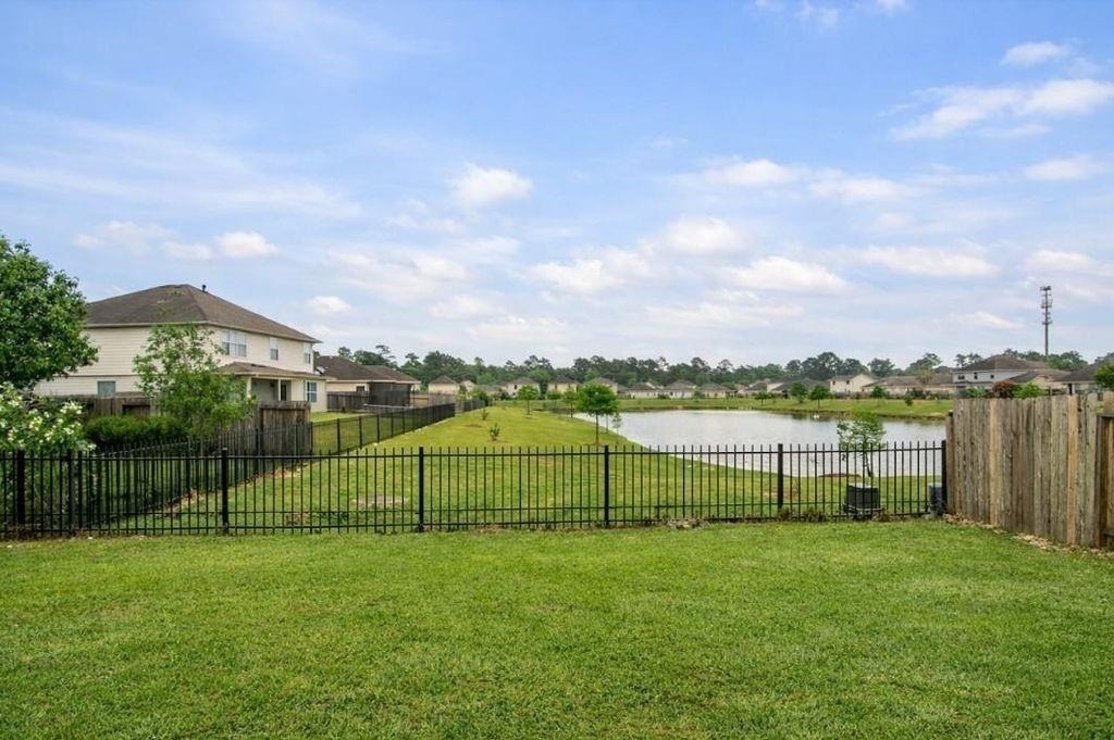 21530 Falvel Lake Drive - Photo 18