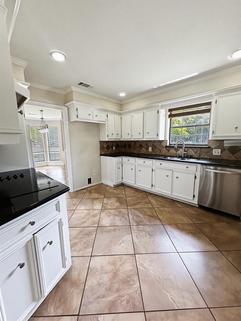3934 Cypress Lake Drive - Photo 16