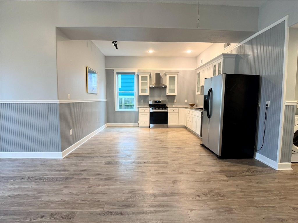 3510 Avenue S 1/2 - Photo 6
