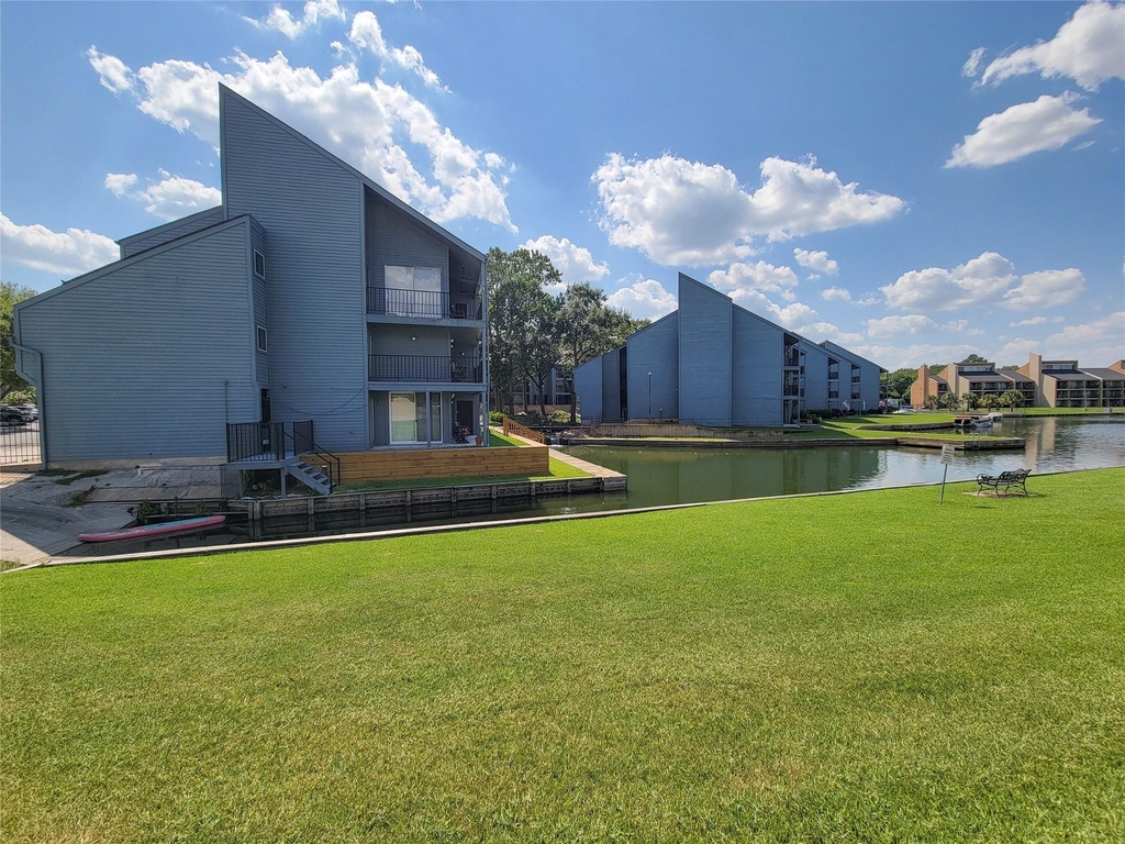 12500 Melville - Photo 5