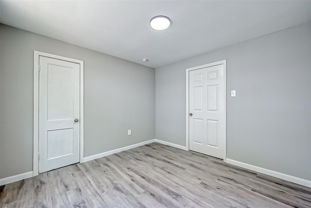 3270 Reeves Street - Photo 6