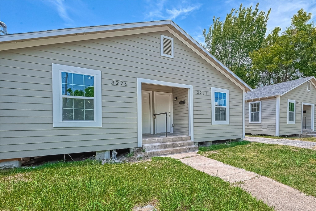 3270 Reeves Street - Photo 3
