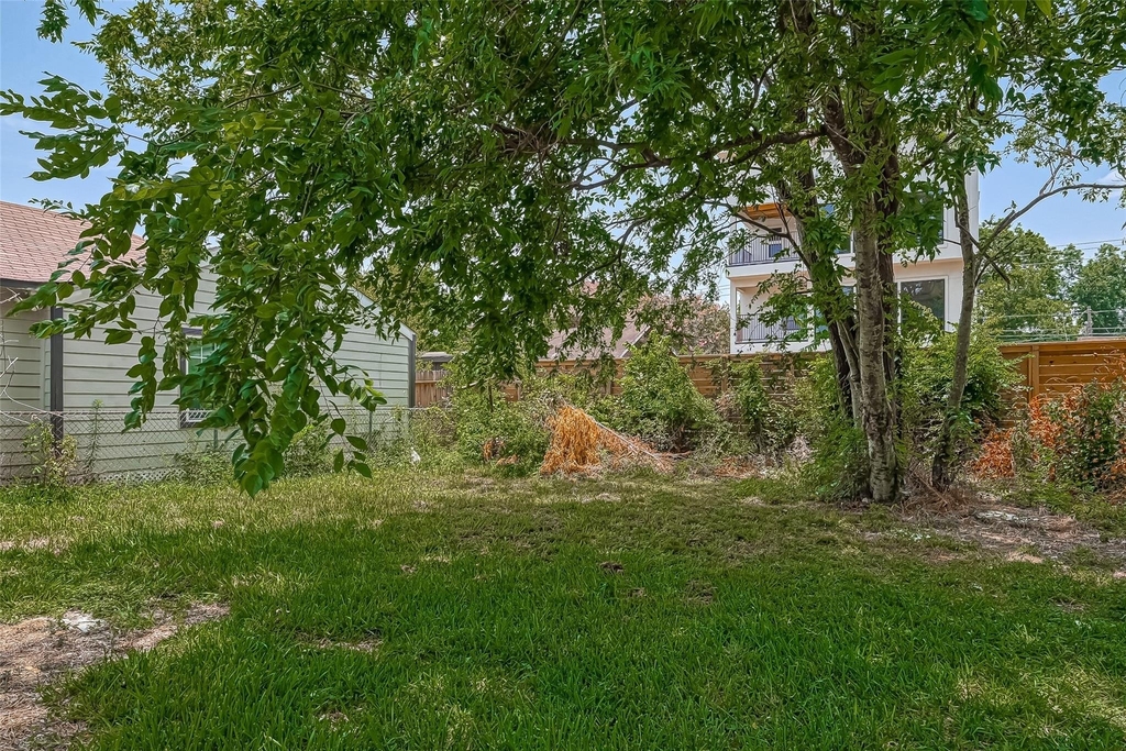3270 Reeves Street - Photo 15