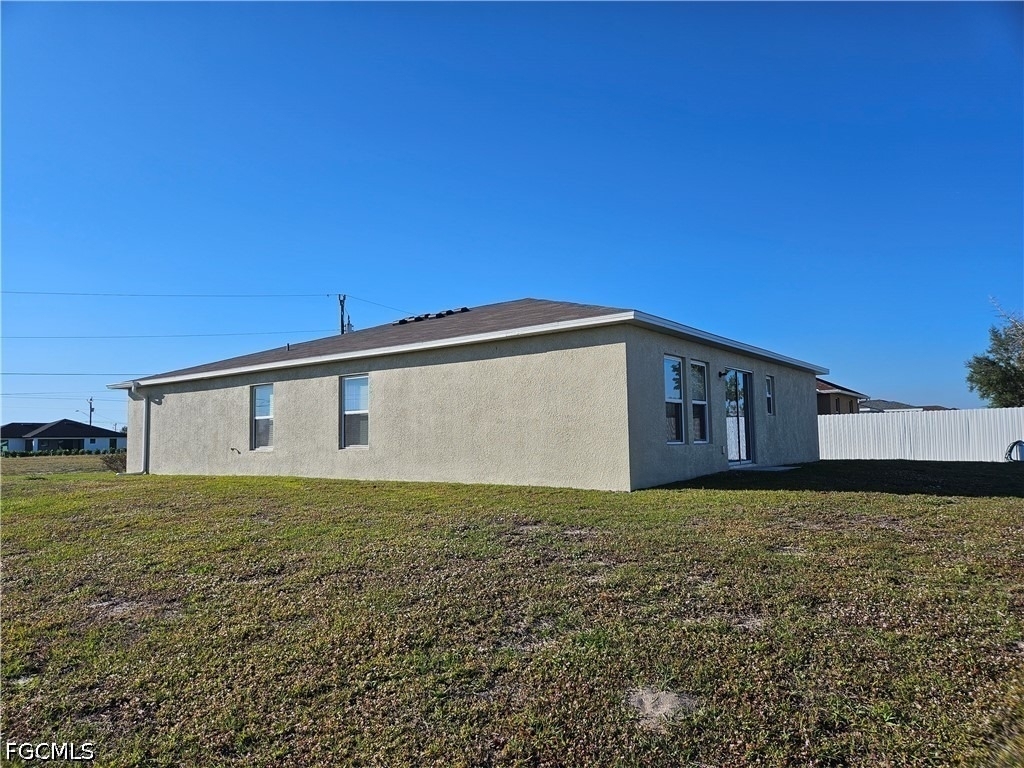 901 Nw 15th Place - Photo 34