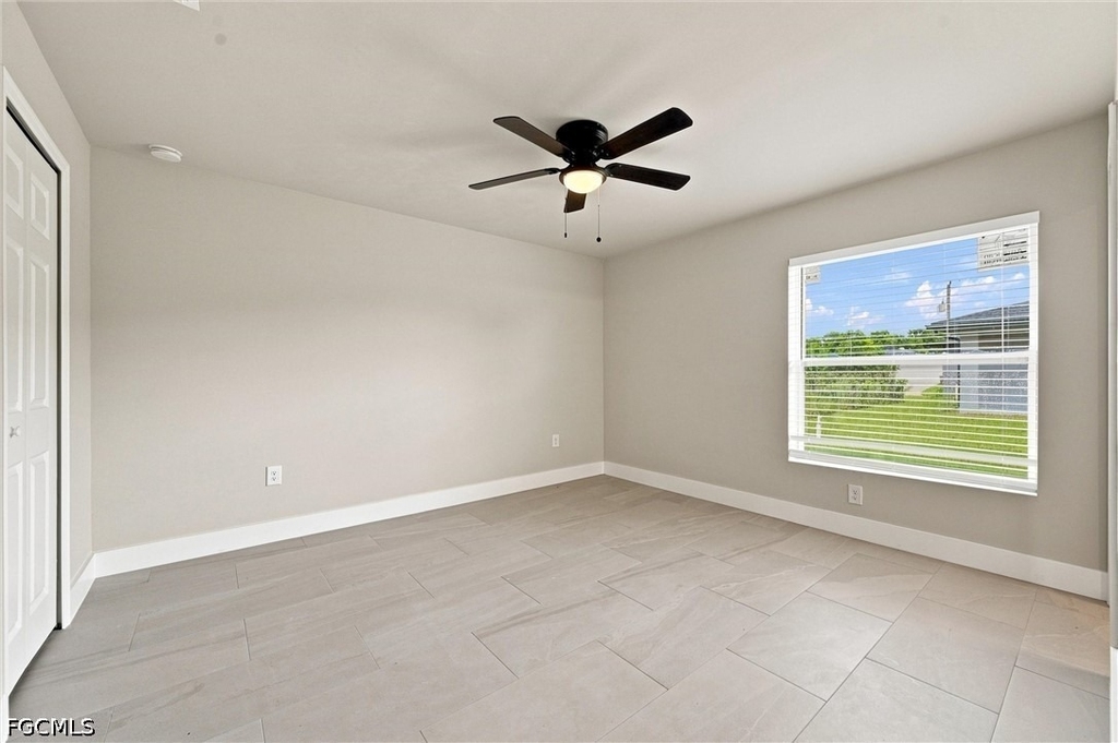 736-738 Gilbert Avenue S - Photo 40