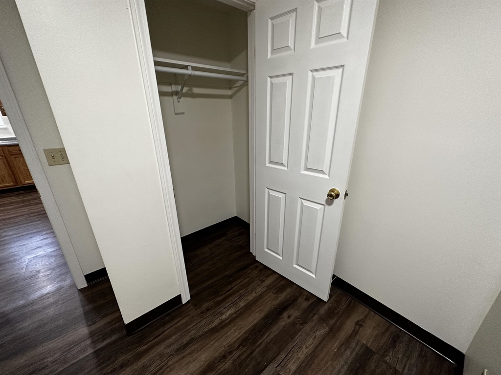 129 Second - Photo 27