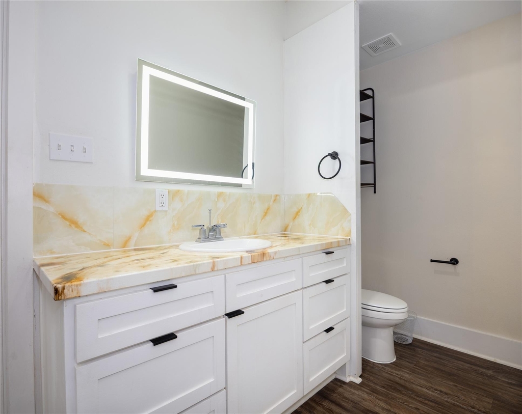10930 Exeter Street - Photo 16