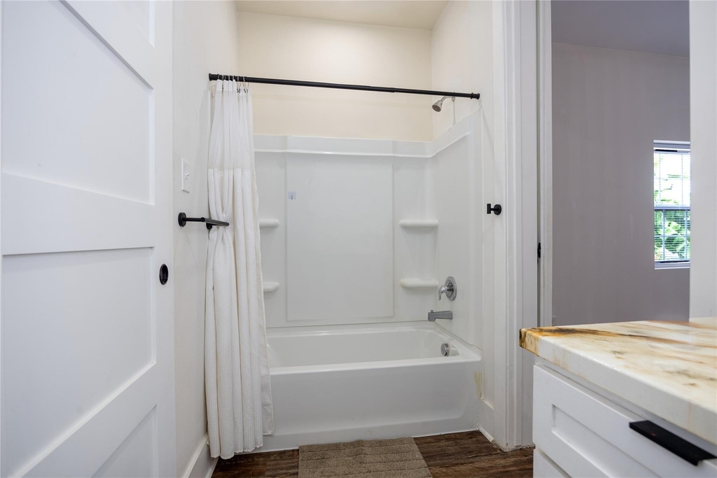 10930 Exeter Street - Photo 17