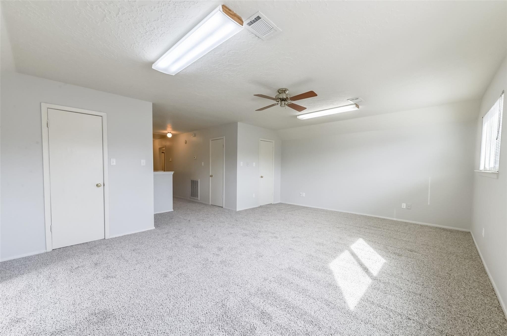 16606 Burlcreek - Photo 32