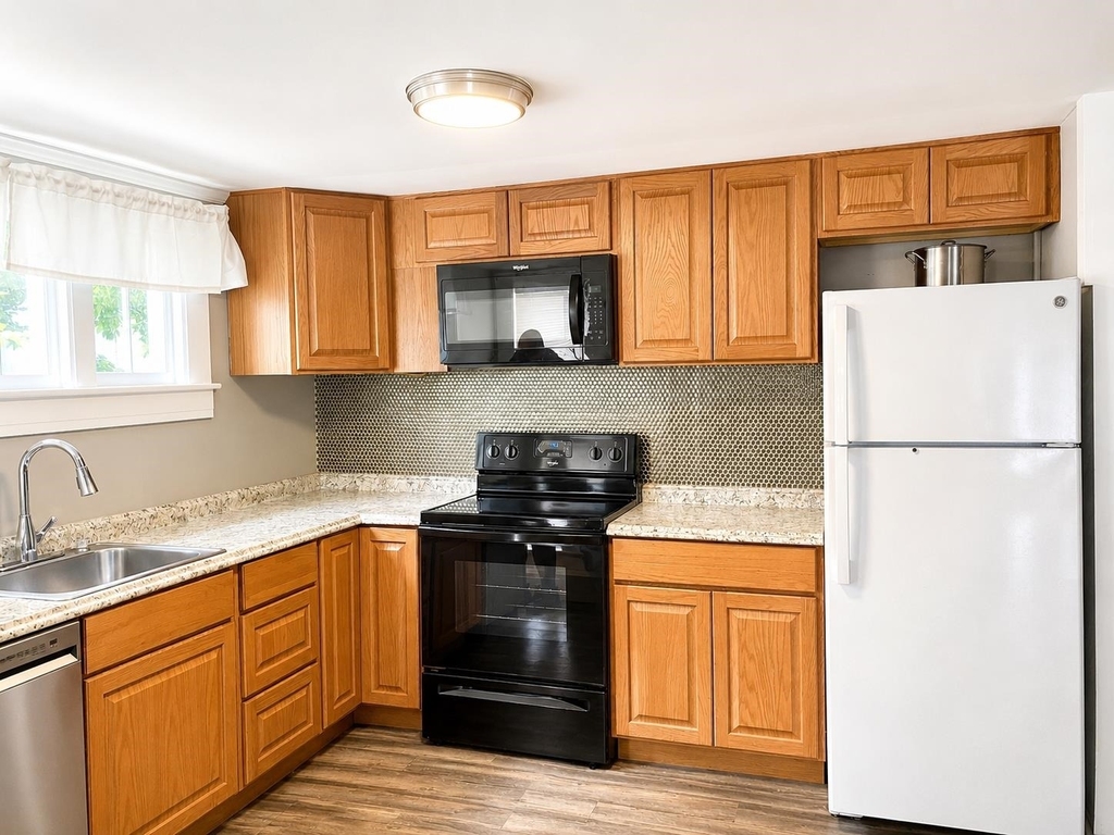 60 Washington - Photo 4