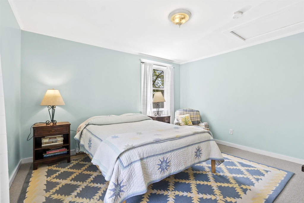 17 Elizabeth - Photo 22